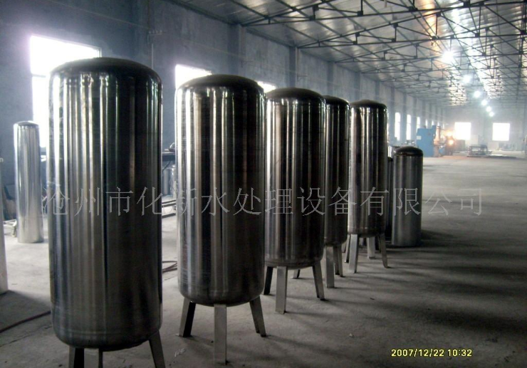 活性炭机械过滤器 加压机械过滤器 不锈钢过滤器 现货供应 活性炭机械过滤器 加压机械过滤器 不锈钢过滤器 现货供应